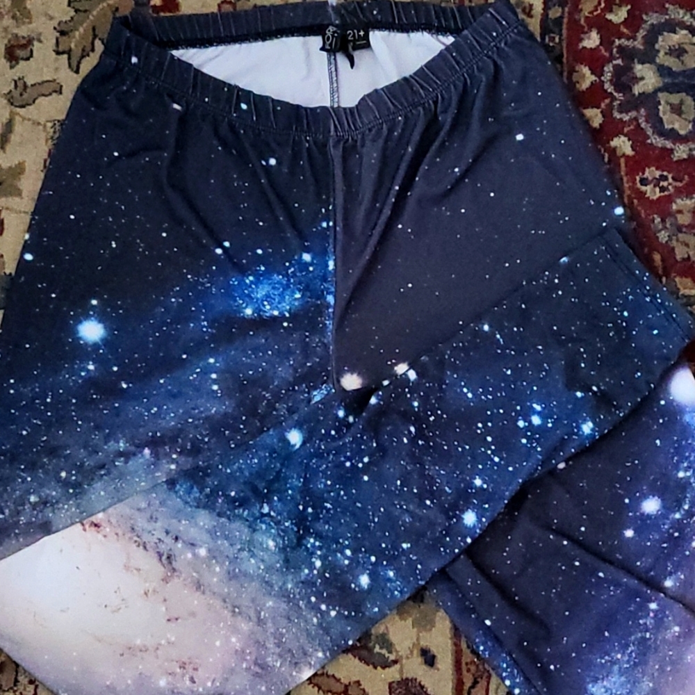 Forever 21 Galaxy Leggings Plus Size